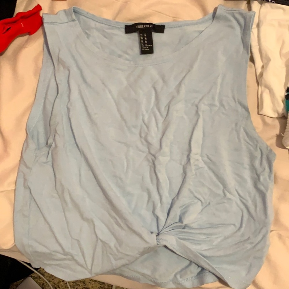 crop top